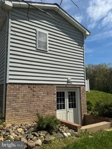 1050 Brookstone Road Luray VA 22835