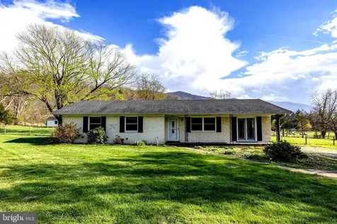 4881 Ida Road Luray VA 22835
