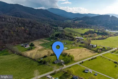 4881 Ida Road Luray VA 22835
