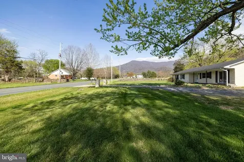 4881 Ida Road Luray VA 22835