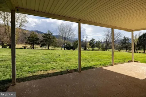 4881 Ida Road Luray VA 22835