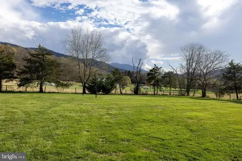 4881 Ida Road Luray VA 22835