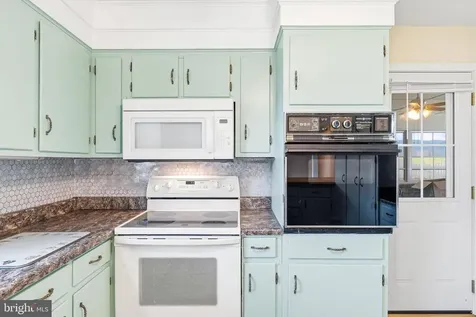 25 Woodland Park Drive Luray VA 22835