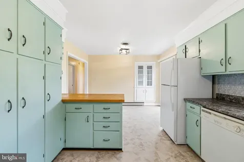 25 Woodland Park Drive Luray VA 22835