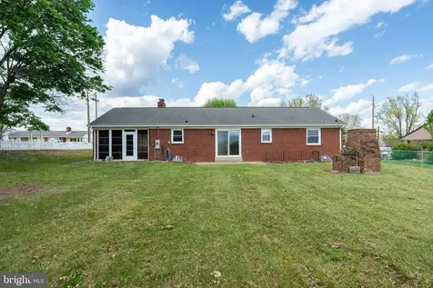 25 Woodland Park Drive Luray VA 22835