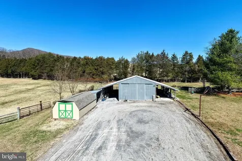 2301 Page Valley Road S Luray VA 22835