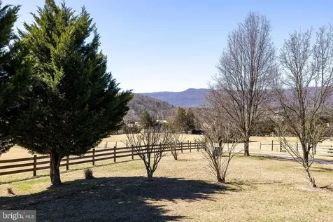 2301 Page Valley Road S Luray VA 22835