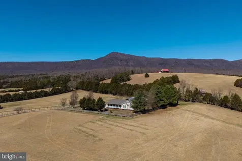 2301 Page Valley Road S Luray VA 22835
