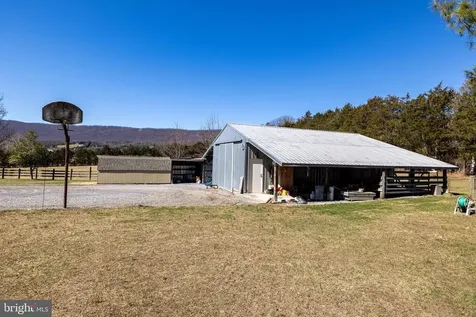 2301 Page Valley Road S Luray VA 22835