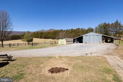 2301 Page Valley Road S Luray VA 22835
