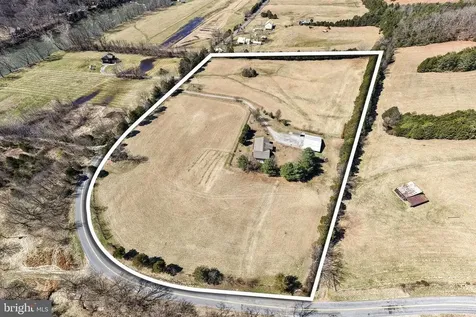 2301 Page Valley Road S Luray VA 22835