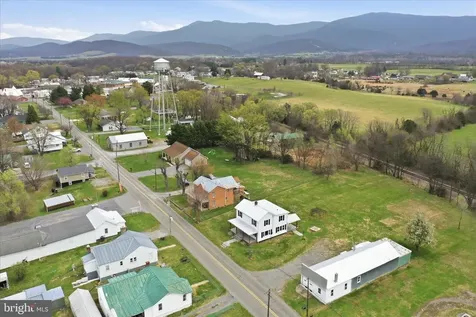 333 Honeyville Avenue Stanley VA 22851
