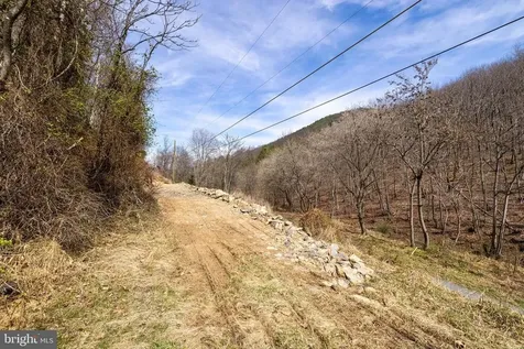 2382 Lucas Hollow Road Stanley VA 22851