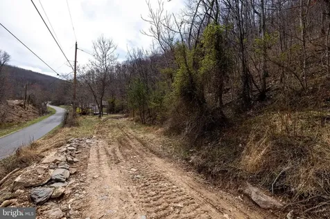 2382 Lucas Hollow Road Stanley VA 22851
