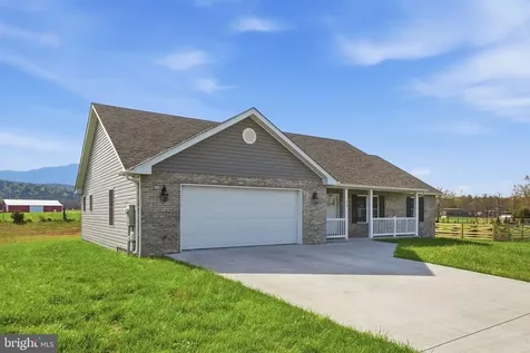 133 Arthur Lane Luray VA 22835