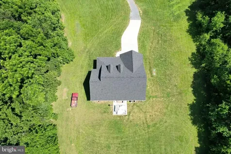 1835 Mill Creek Xrds Luray VA 22835