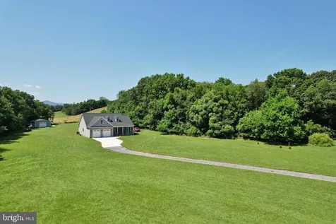 1835 Mill Creek Xrds Luray VA 22835