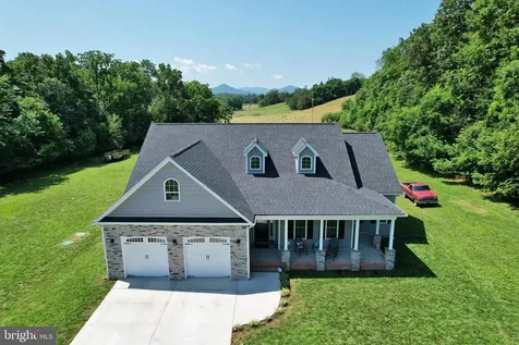 1835 Mill Creek Xrds Luray VA 22835