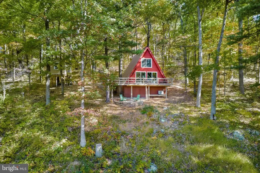 698 Valley View Road Rileyville VA 22650