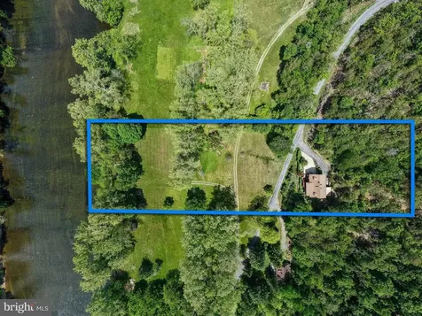 1660 Canoe River Drive Rileyville VA 22650