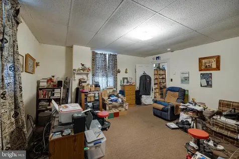10 Deford Avenue N Luray VA 22835