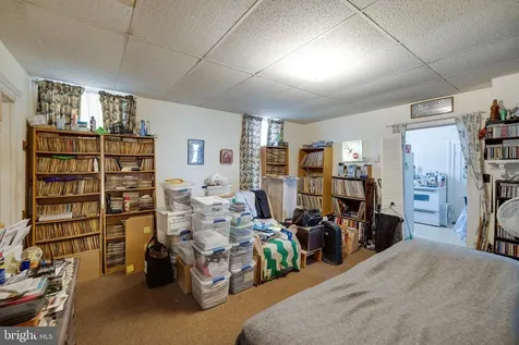 10 Deford Avenue N Luray VA 22835
