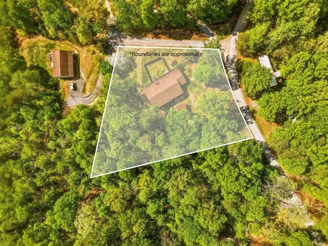 455 Woodside Drive Rileyville VA 22650