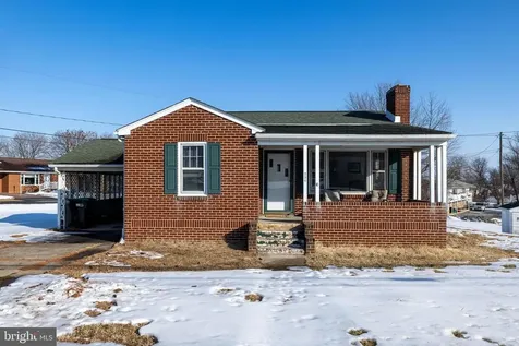 296 Main Street W Stanley VA 22851