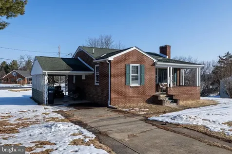 296 Main Street W Stanley VA 22851