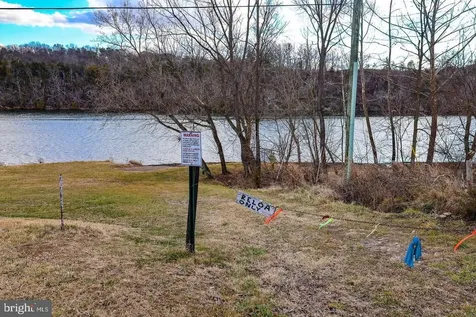 Riverbend Drive Luray VA 22835