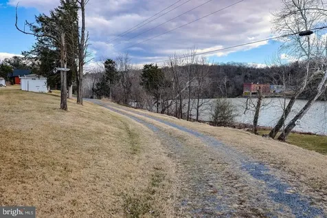 Riverbend Drive Luray VA 22835
