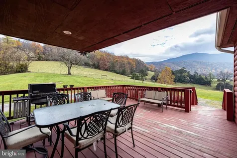 2225 Valley Burg Road Luray VA 22835