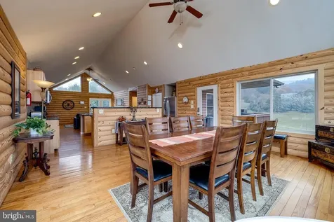 2225 Valley Burg Road Luray VA 22835