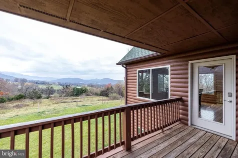 2225 Valley Burg Road Luray VA 22835