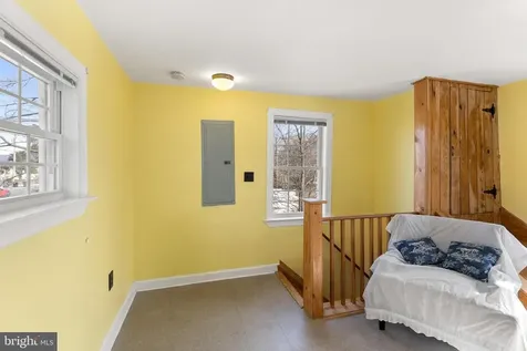 115 Page Street E Luray VA 22835