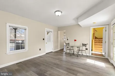 115 Page Street E Luray VA 22835