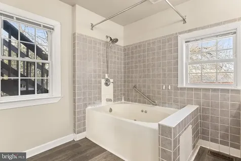 115 Page Street E Luray VA 22835