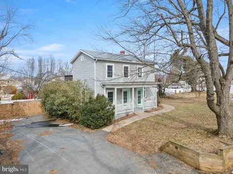 115 Page Street E Luray VA 22835