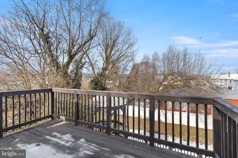 115 Page Street E Luray VA 22835