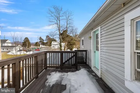 115 Page Street E Luray VA 22835