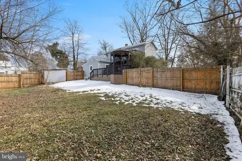 115 Page Street E Luray VA 22835