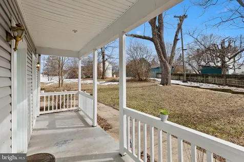 115 Page Street E Luray VA 22835