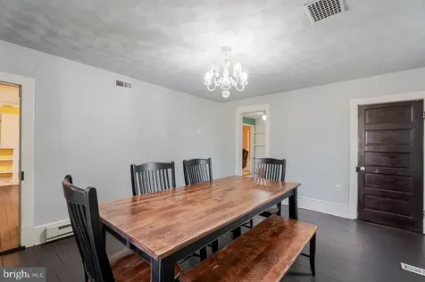 723 Sedwick Road Luray VA 22835
