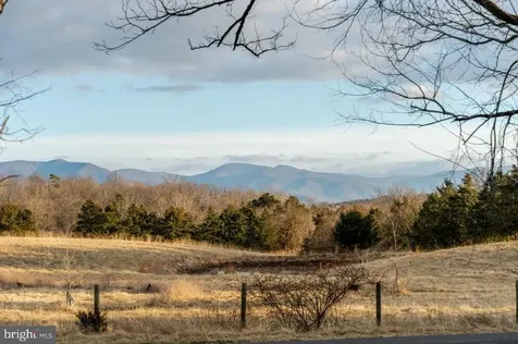 723 Sedwick Road Luray VA 22835