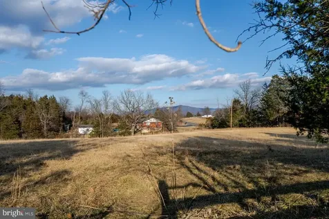 723 Sedwick Road Luray VA 22835