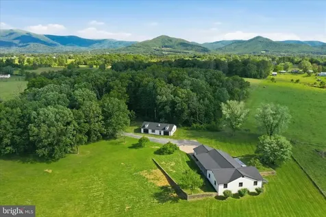 1168 Piney Woods Road Luray VA 22835