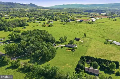 1168 Piney Woods Road Luray VA 22835