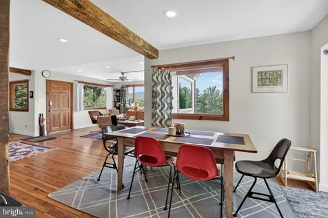 6261 Page Valley Road S Luray VA 22835