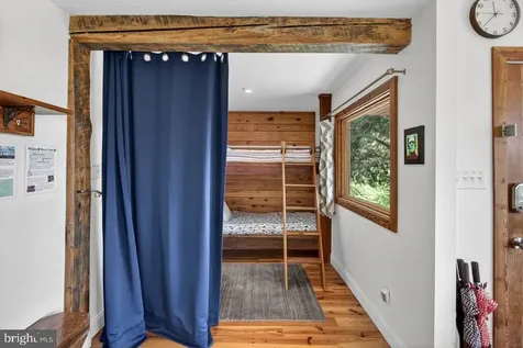 6261 Page Valley Road S Luray VA 22835