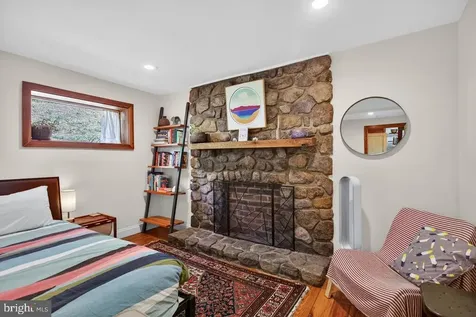 6261 Page Valley Road S Luray VA 22835